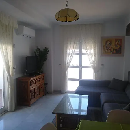 Solymar Apartment *